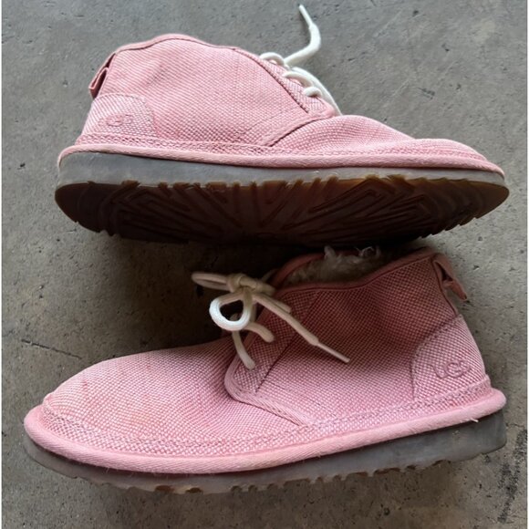 UGG WOMEN’S 1119597 Neumal boots Lace Red White Women’s Sz 7 Boots Booties - Picture 8 of 13